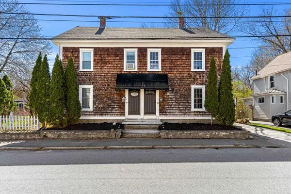$3,200 | 95 Rumford Street, Concord, NH 03301