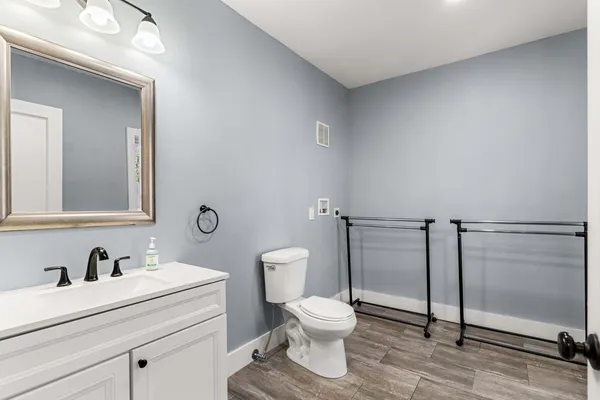 $3,200 | 95 Rumford Street, Concord, NH 03301