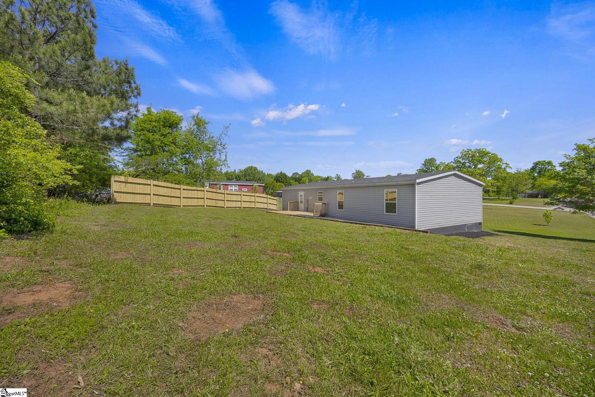 375 Griggs Road Six Mile, SC 29682 - Photo 28 of 37