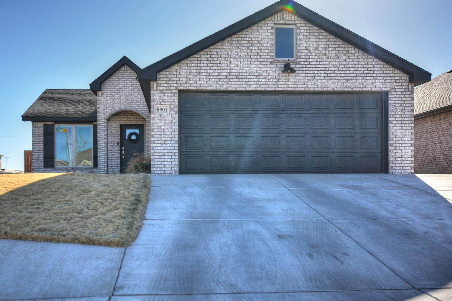 8901 Winfield Avenue Lubbock, TX 79424 - Photo 2 of 22 a front view of a house