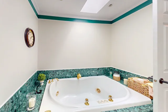 $425,000 | 1065 Jamey Lane, Addison, IL 60101