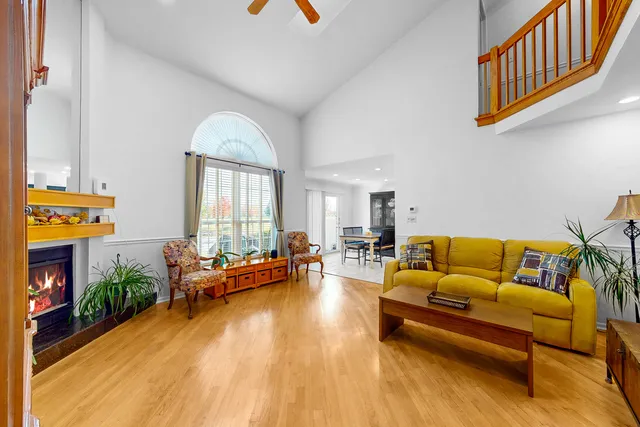 $425,000 | 1065 Jamey Lane, Addison, IL 60101