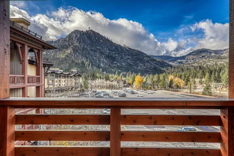 $2,600,000 | 1750 Village East Road, Unit 5424, Olympic Valley, CA 96146