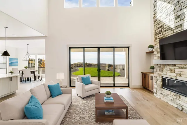 $1,590,100 | 6103 Knox Court, Unit 829, Eagle, ID 83714