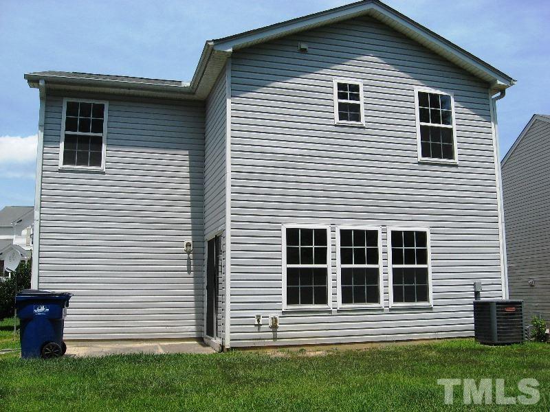 5830 Finestra Way Raleigh, NC 27610 - Photo 2 of 8