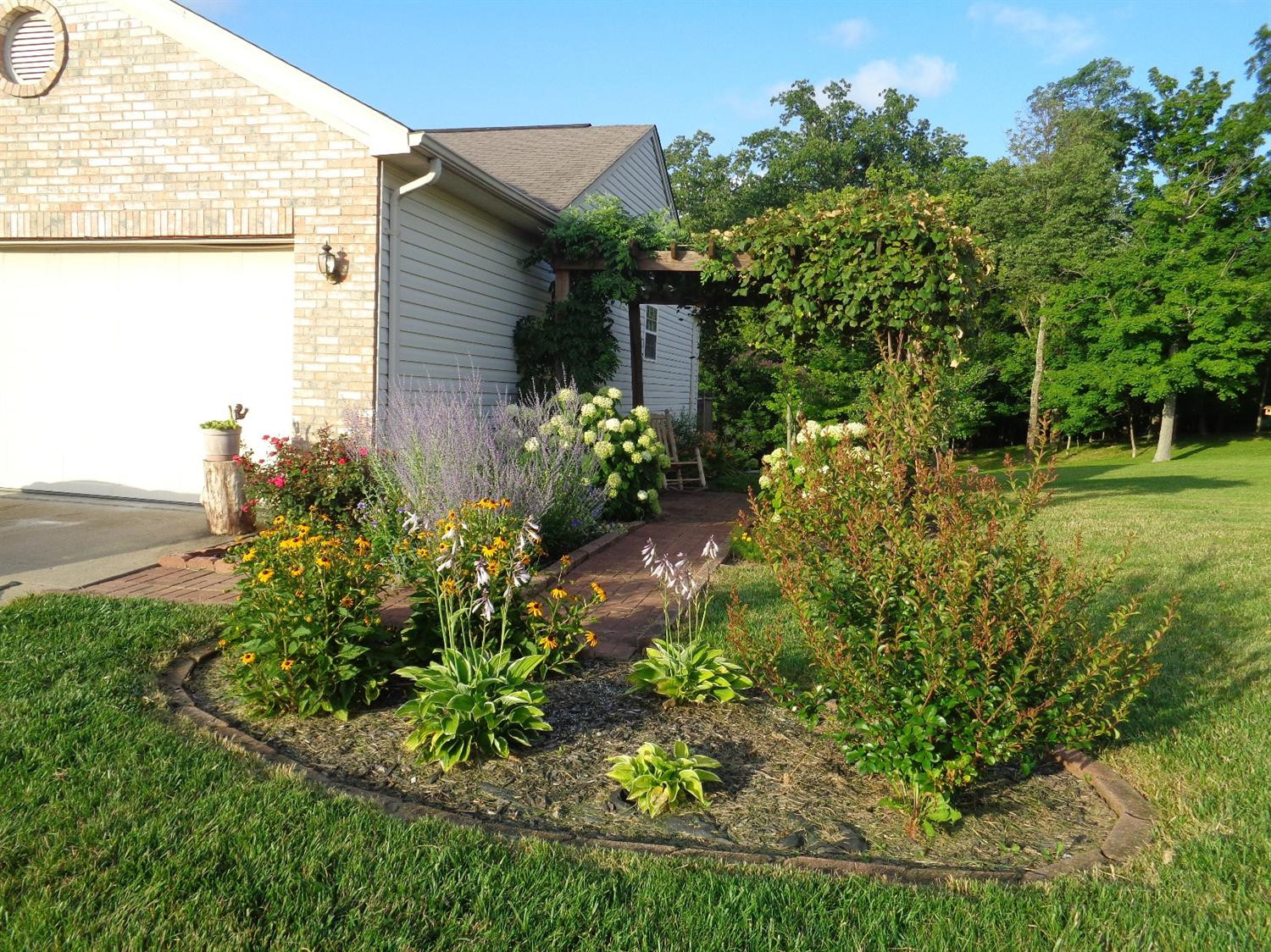 10391 Calvary Road Independence, KY 41051 - Photo 3 of 29 Gallery Image 3