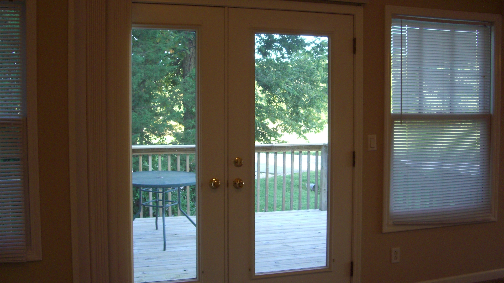 2055 North 35th Road Ottawa, IL 61350 - Photo 20 of 41 a view of front door