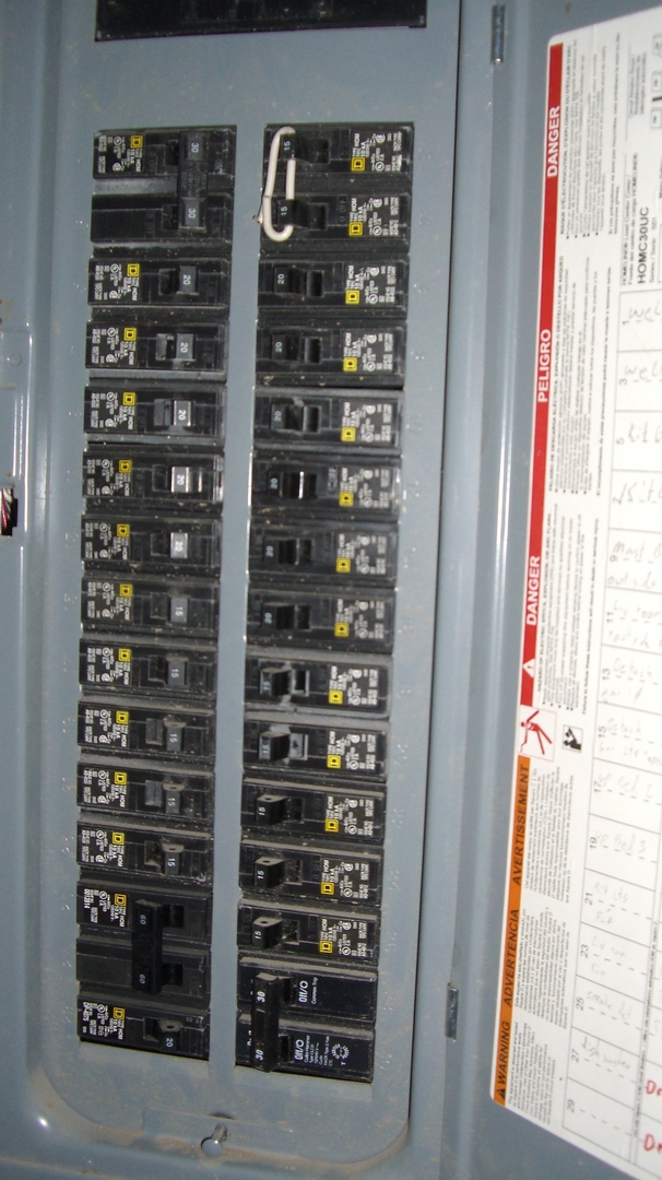 2055 North 35th Road Ottawa, IL 61350 - Photo 25 of 41 a close up view of electric board