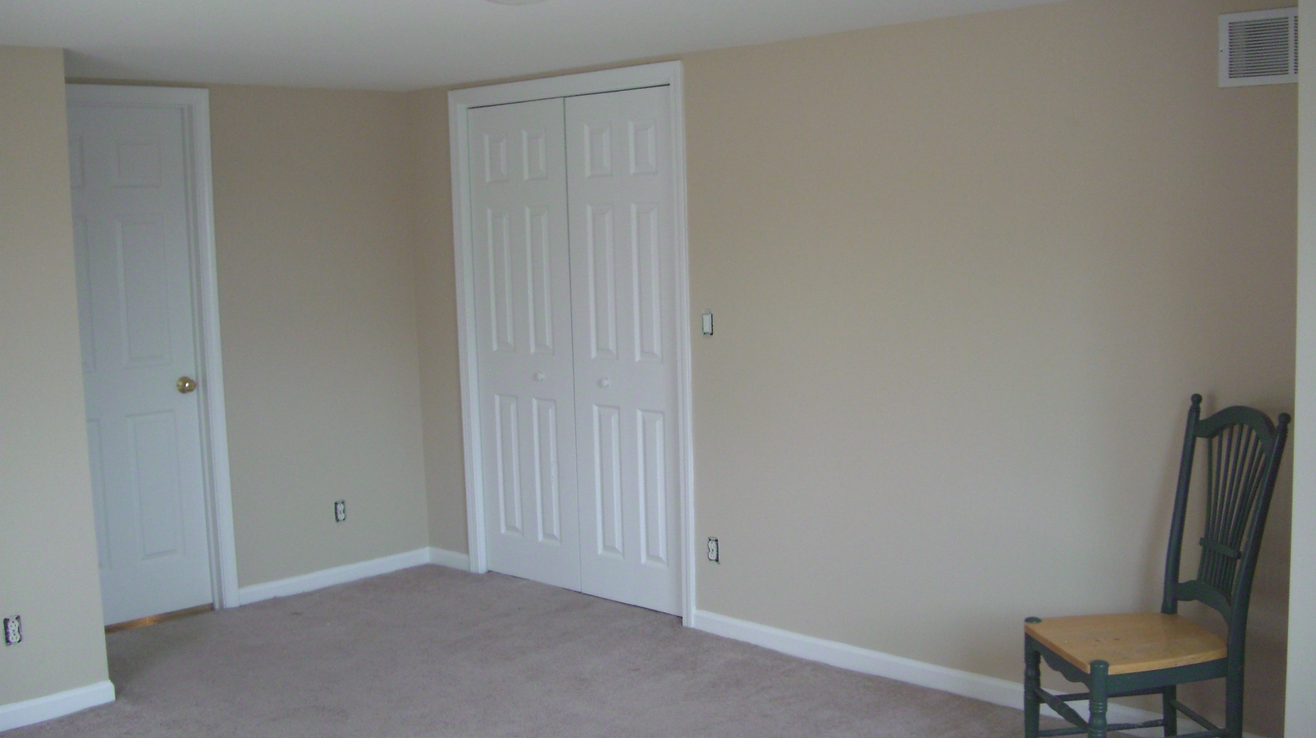 2055 North 35th Road Ottawa, IL 61350 - Photo 5 of 41 a view of a room with furniture and a chair