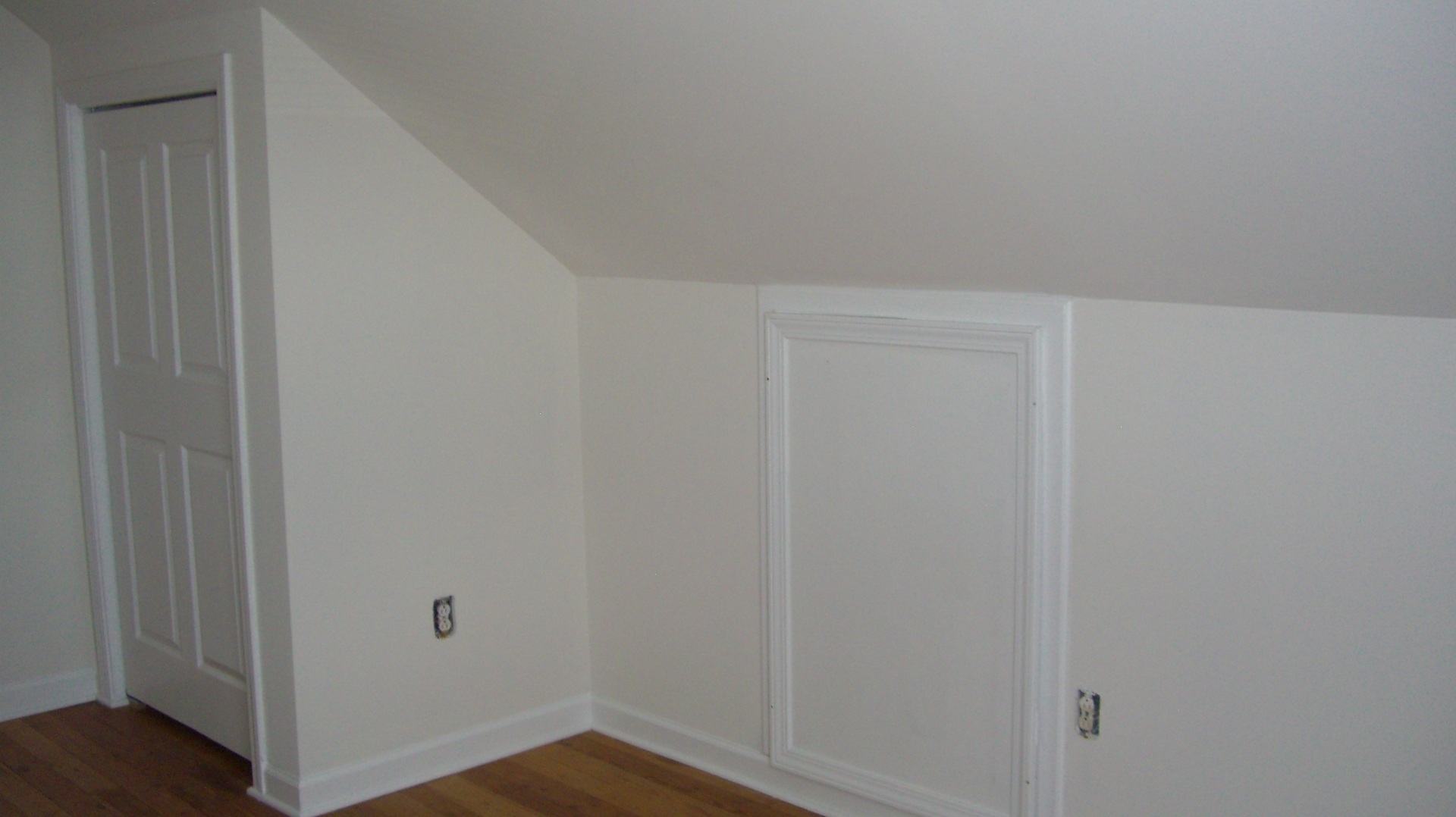 2055 North 35th Road Ottawa, IL 61350 - Photo 8 of 41 a view of small space