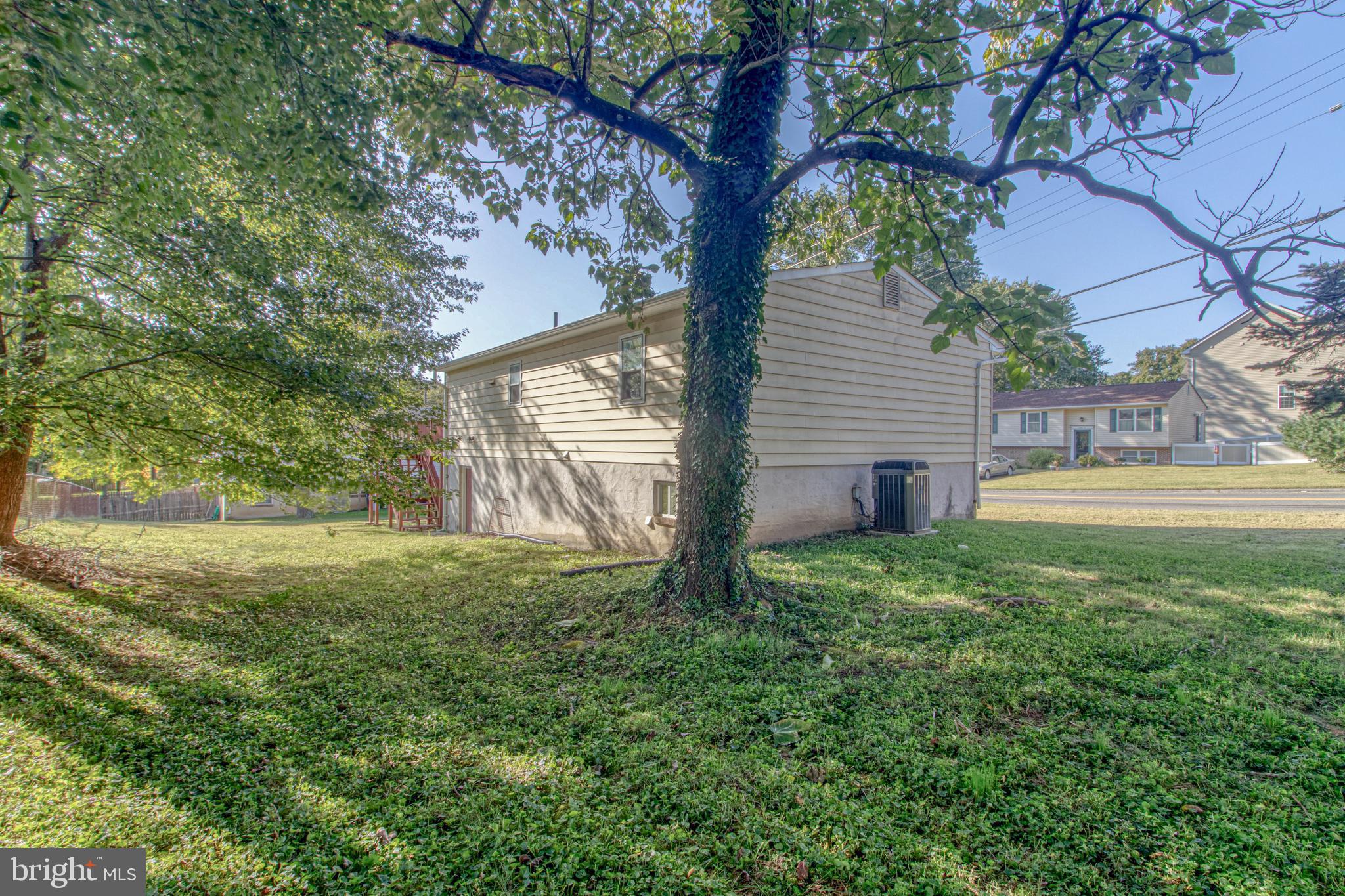 12909 Duckettown Road Laurel, MD 20708 - Photo 2 of 29 Gallery Image 2