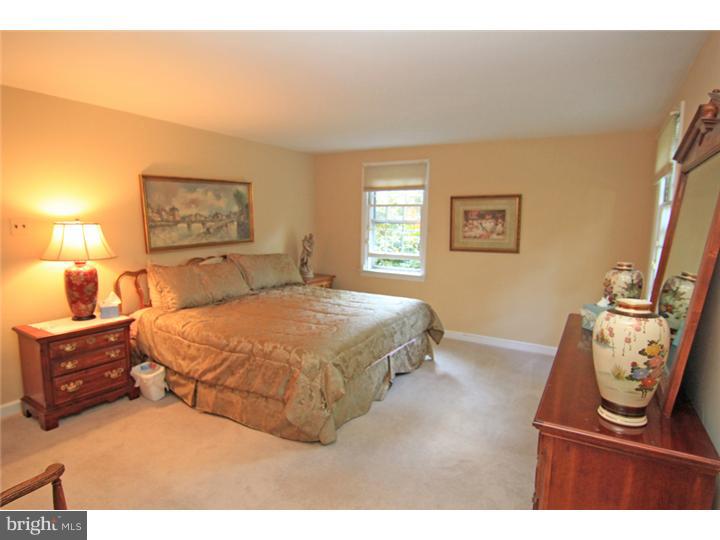 61 Hunters Lane Devon, PA 19333 - Photo 14 of 25 Gallery Image 14