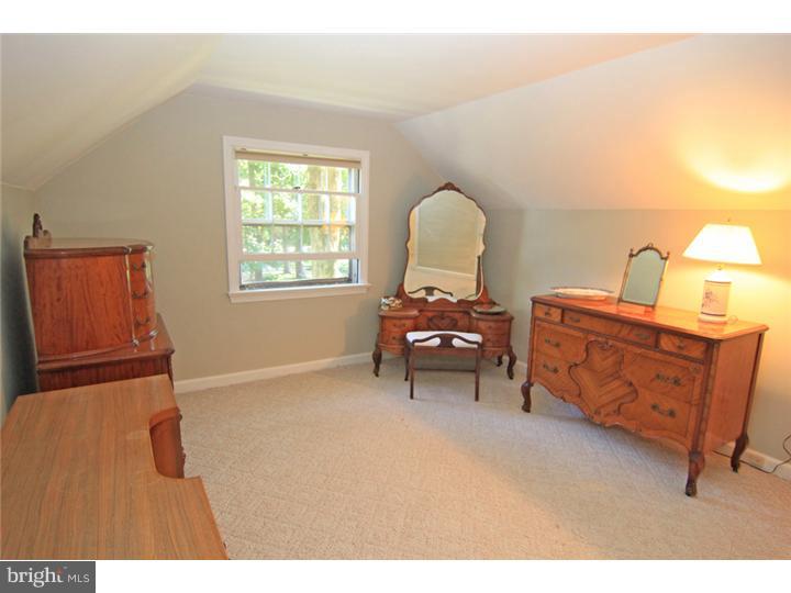 61 Hunters Lane Devon, PA 19333 - Photo 18 of 25 Gallery Image 18