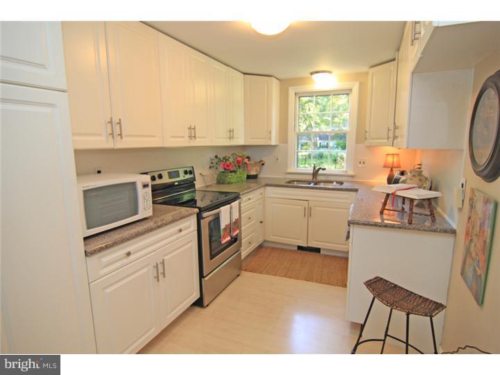 61 Hunters Lane Devon, PA 19333 - Photo 7 of 25 Gallery Image 7