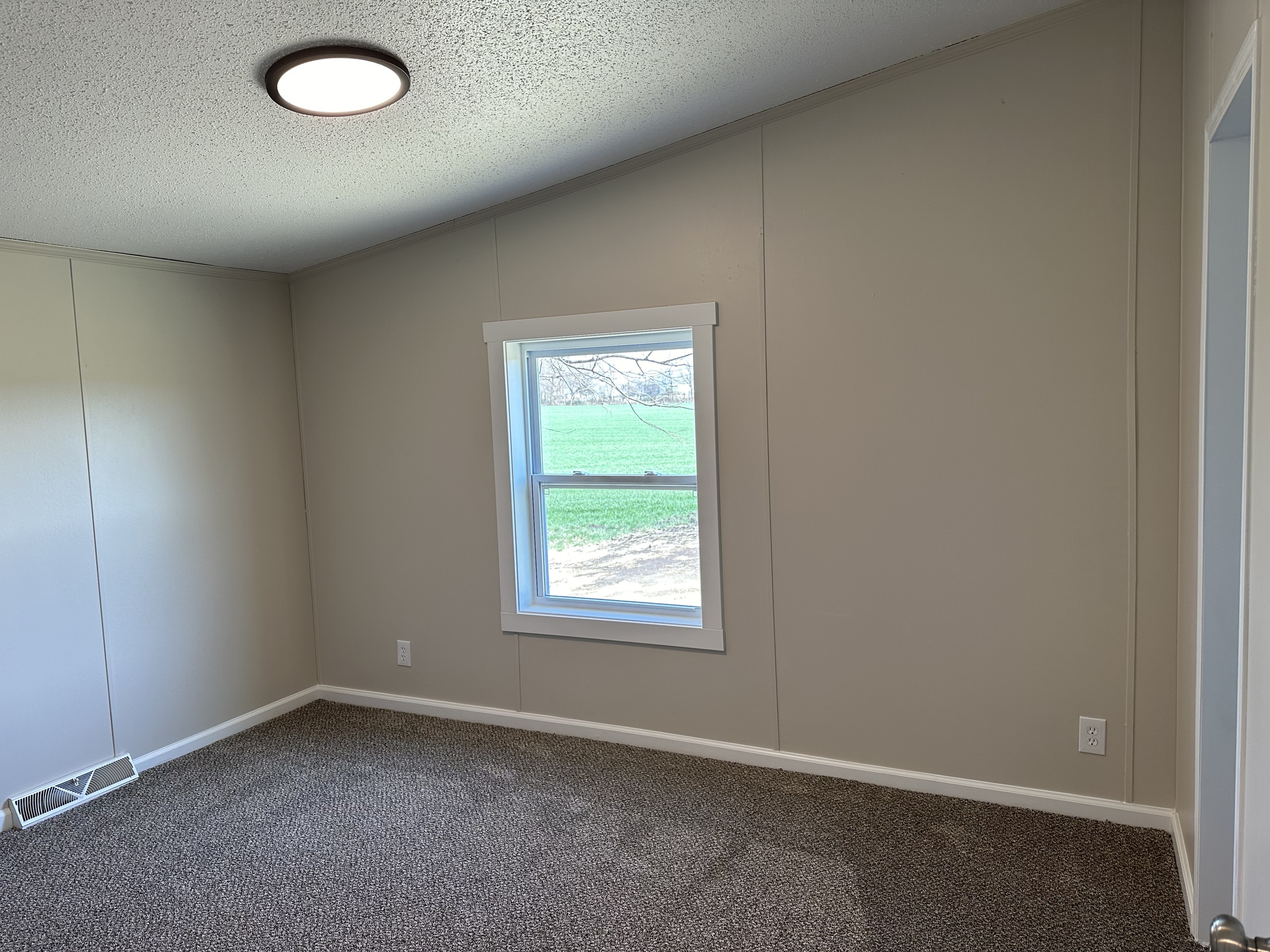 1244 Public Service Road Veedersburg, IN 47987 - Photo 14 of 15 Gallery Image 14