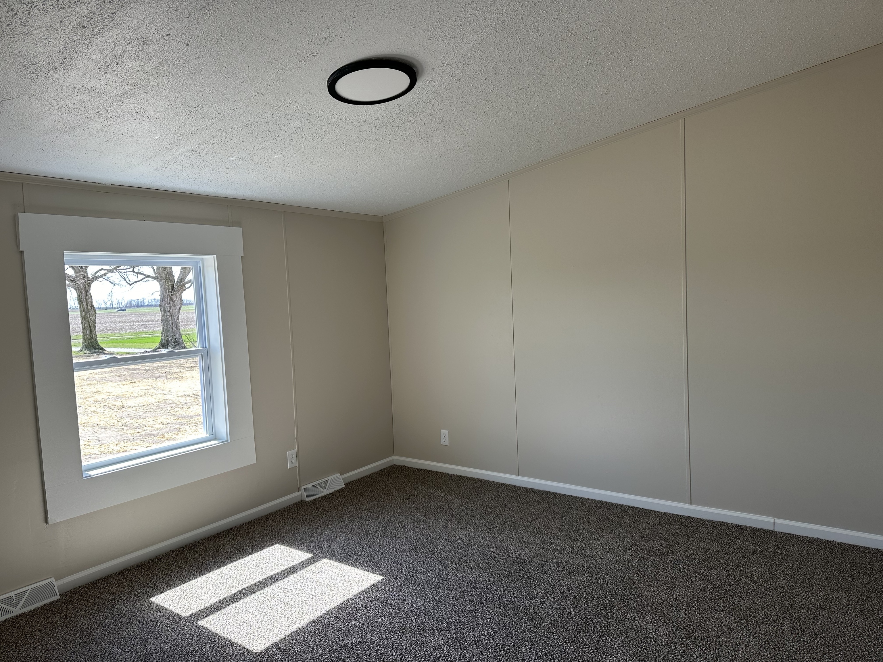 1244 Public Service Road Veedersburg, IN 47987 - Photo 9 of 15 Gallery Image 9