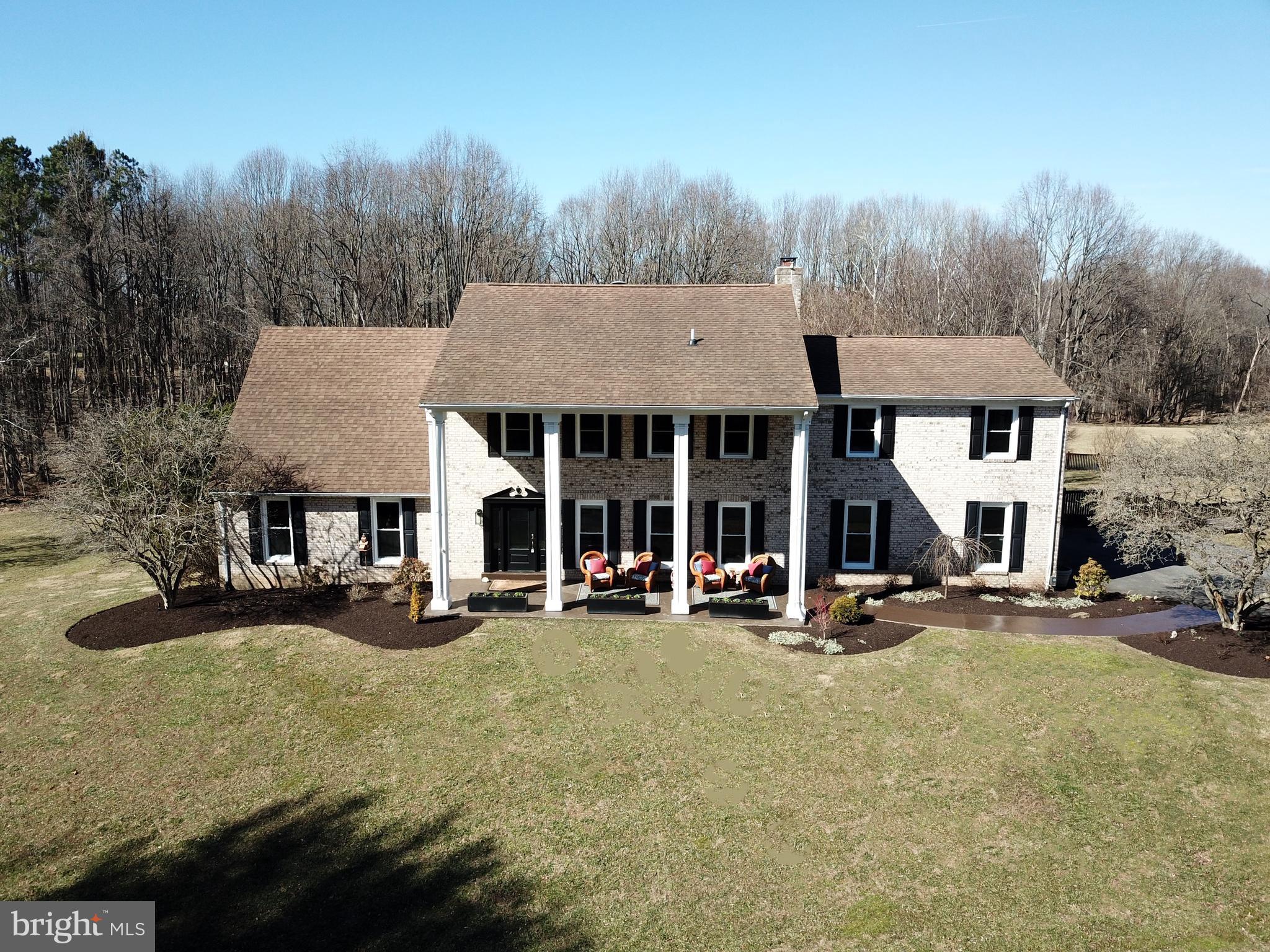 10502 Mt Sunapee Road Vienna, VA 22182 - Photo 3 of 49 Stately Home on 1 Acre Backing to Wooded Parkland.