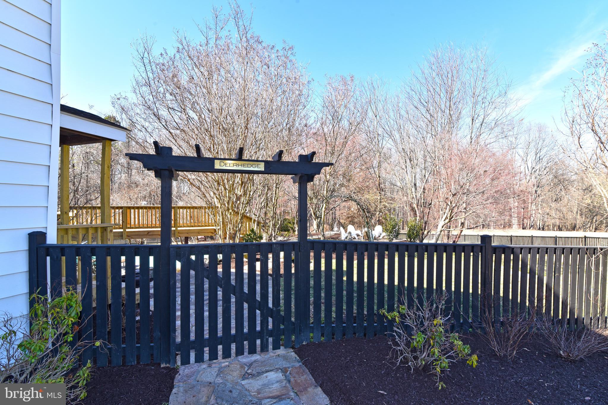 10502 Mt Sunapee Road Vienna, VA 22182 - Photo 46 of 49 Deerhedge: Welcome Home!