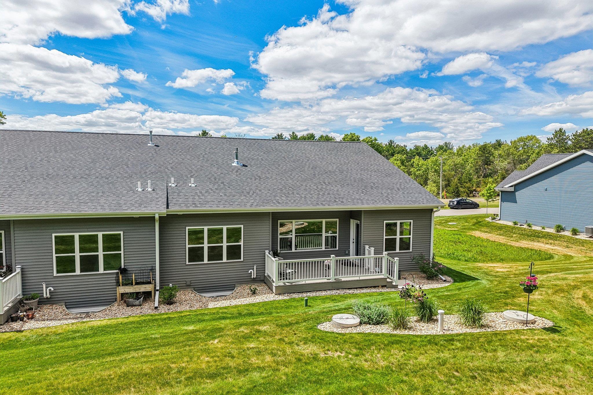 N842 Golf, Unit 4 Prairie du Sac, WI 53578 - Photo 53 of 59