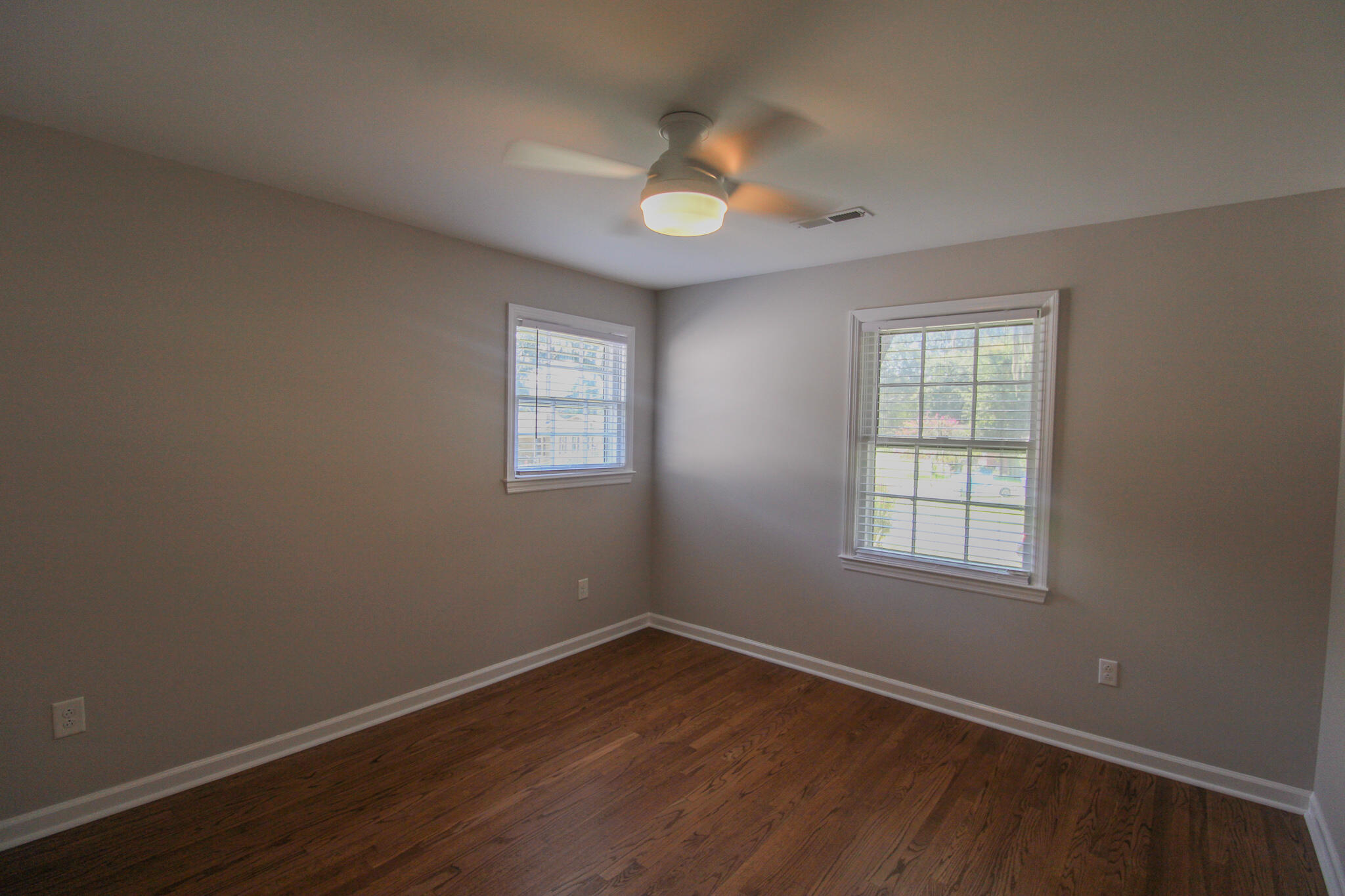 2345 Wofford Road Charleston, SC 29414 - Photo 12 of 27 98365957-763A-46B8-AF95-F87FB12A7A23