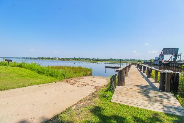 $3,500 | 2345 Wofford Road, Charleston, SC 29414