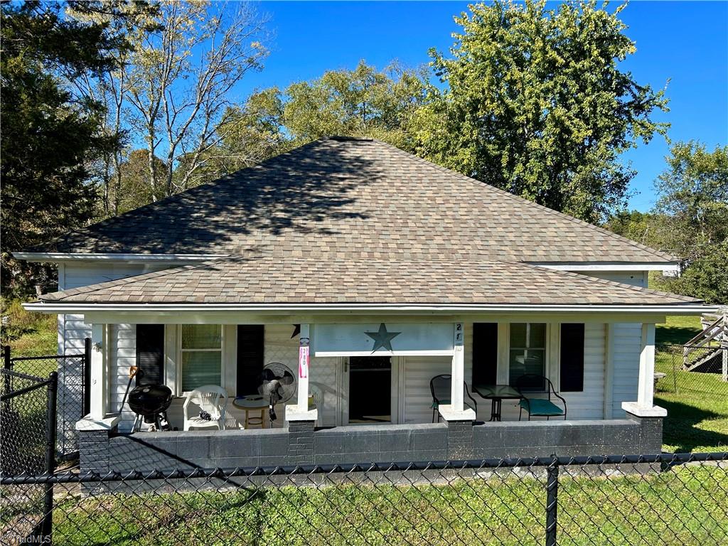280 Burke Road Mount Airy, NC 27030 - Photo 16 of 19 Gallery Image 16