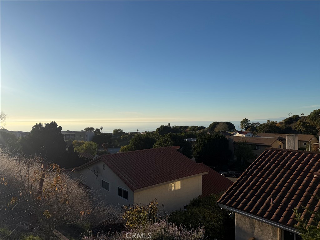 29422 Indian Valley Road Palos Verdes Peninsula, CA 90274 - Photo 36 of 36 Beautiful views from backyard.