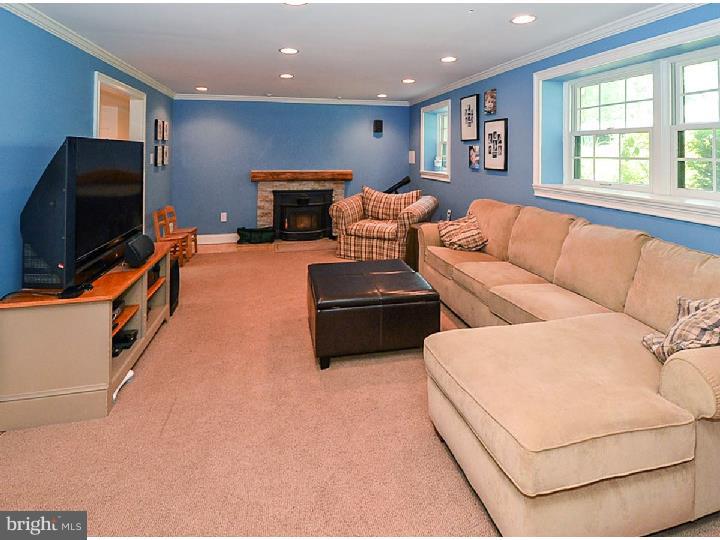 1346 Harris Road Dresher, PA 19025 - Photo 15 of 25 Gallery Image 15