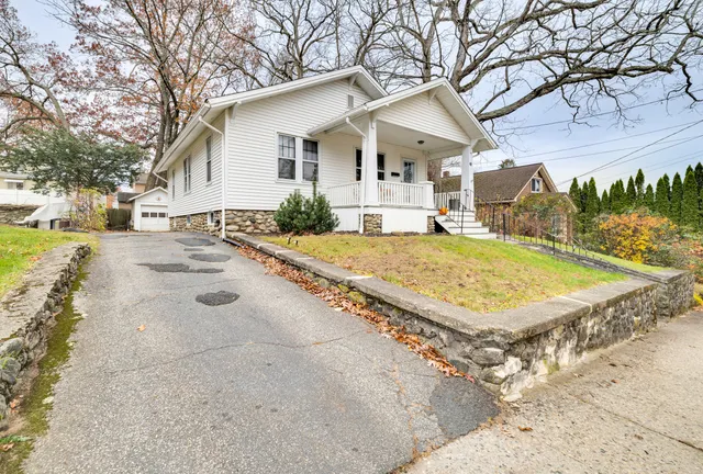 $315,000 | 48 Woodbine Street, Waterbury, CT 06705