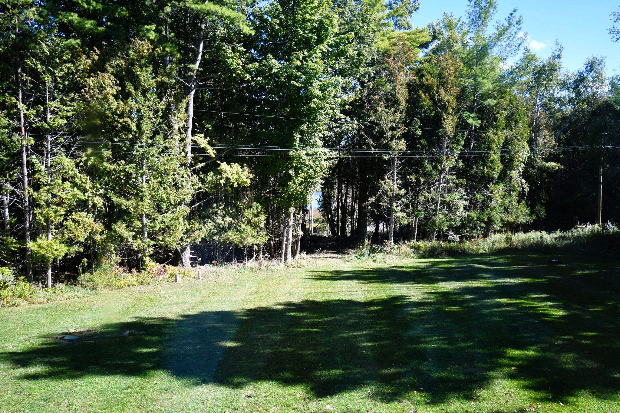 4012 Loeb Road Charlevoix, MI 49720 - Photo 37 of 38 Gallery Image 37