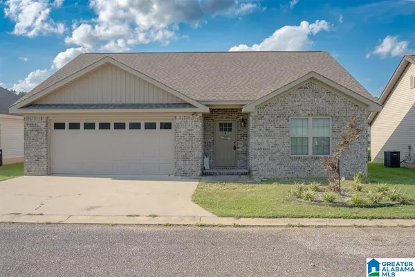 $240,000 | 1005 Spg Vw Lane, Clanton, AL 35045
