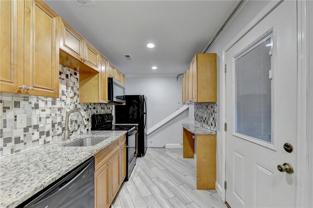 2155 Mitchell Road Northwest Norcross, GA 30071 - Photo 16 of 37