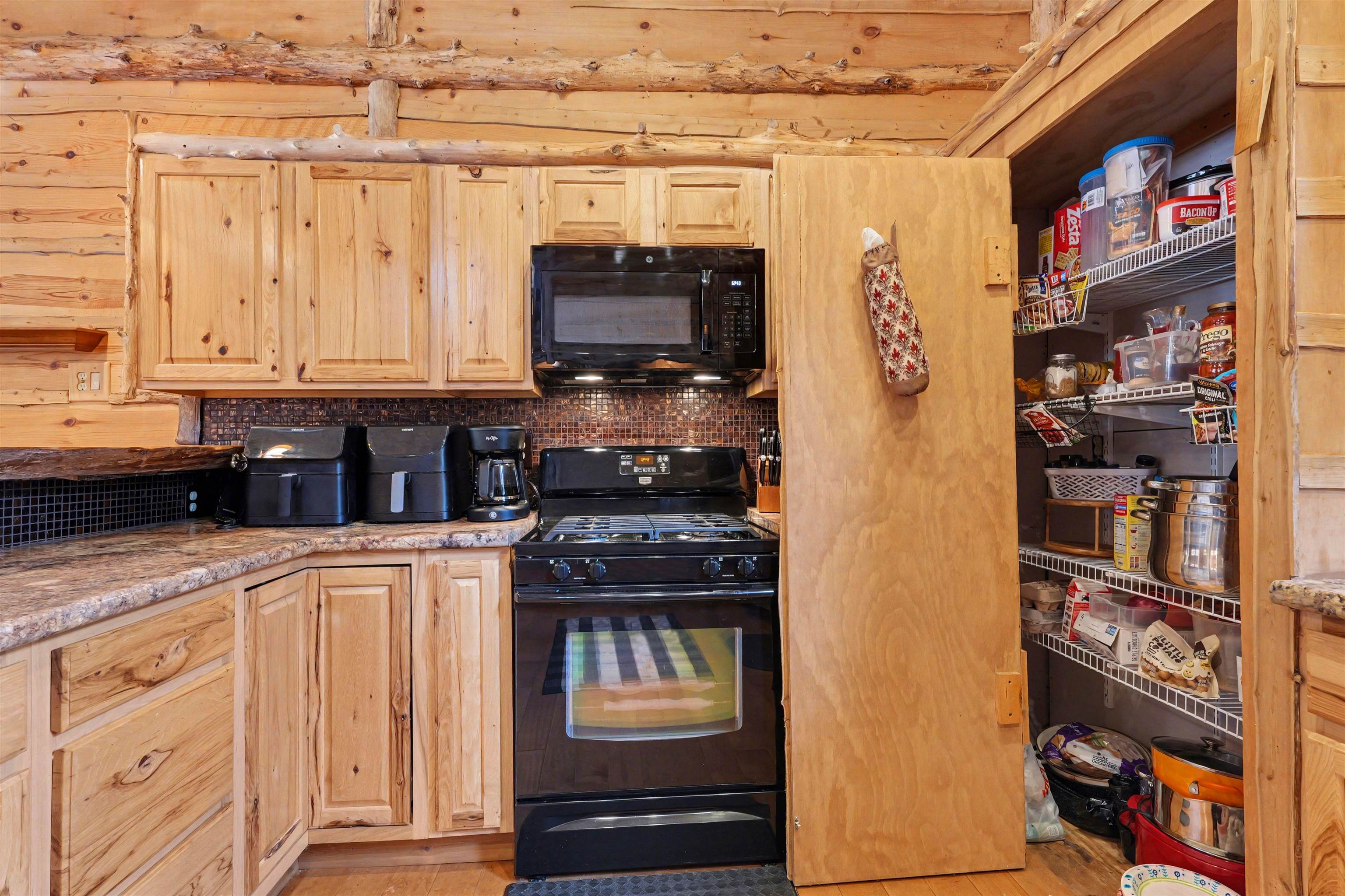 619 Eola Road Harrison, MI 48625 - Photo 11 of 27