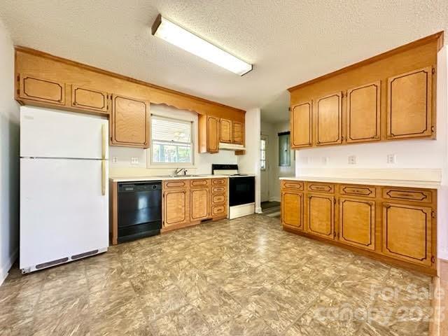 336 Millsaps Road Statesville, NC 28625 - Photo 3 of 19 Gallery Image 3