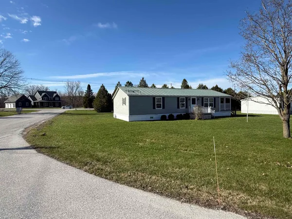 $171,000 | 10 James Circle, St. Albans Town, VT 05478
