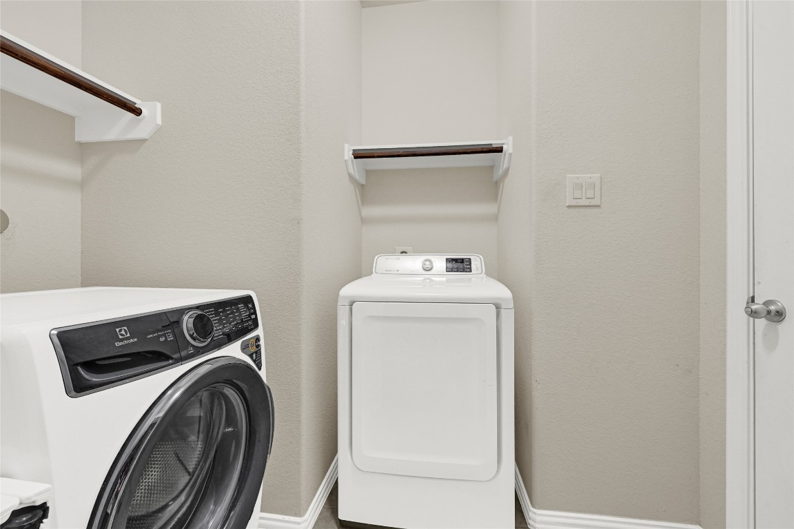 23007 Jetty Manor Lane Spring, TX 77373 - Photo 15 of 34