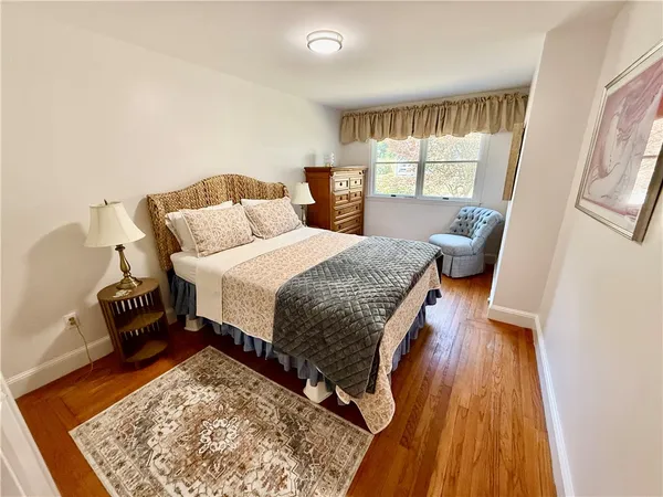 $12,000 | 8 McCormick Road, Newport, RI 02840