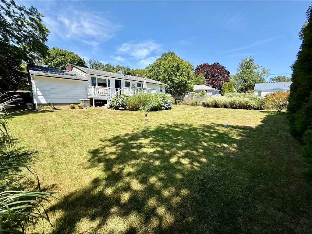 8 McCormick Road Newport, RI 02840 - Photo 13 of 14