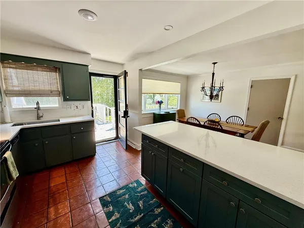 $12,000 | 8 McCormick Road, Newport, RI 02840