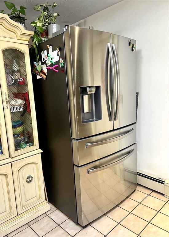 7 Ballydrain Road Framingham, MA 01701 - Photo 9 of 11 a close view of a refrigerator and washer