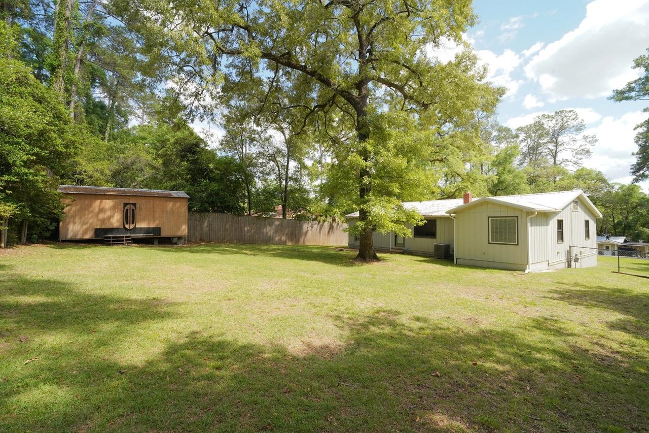 1506 Sharon Road Tallahassee, FL 32303 - Photo 27 of 31