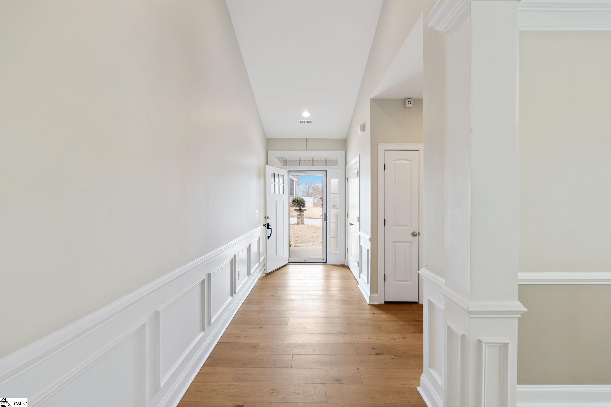 219 Chickadee Trail Easley, SC 29642 - Photo 4 of 33