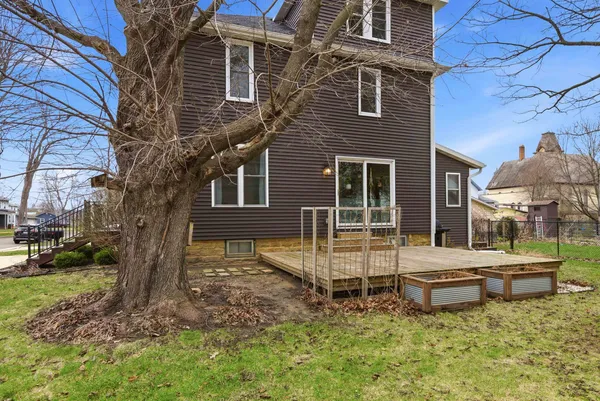 $329,000 | 333 South Main Street, Columbus, WI 53925