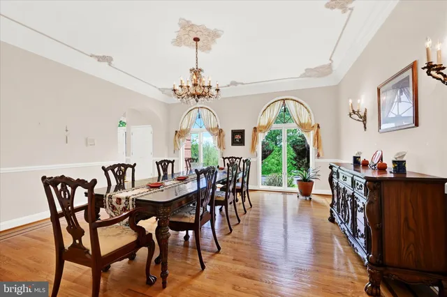 $1,550,000 | 5 Chamaral Court, Cockeysville, MD 21030