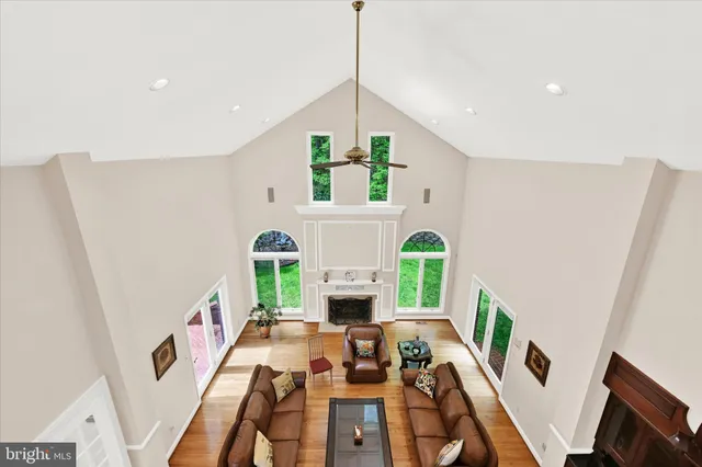 $1,550,000 | 5 Chamaral Court, Cockeysville, MD 21030