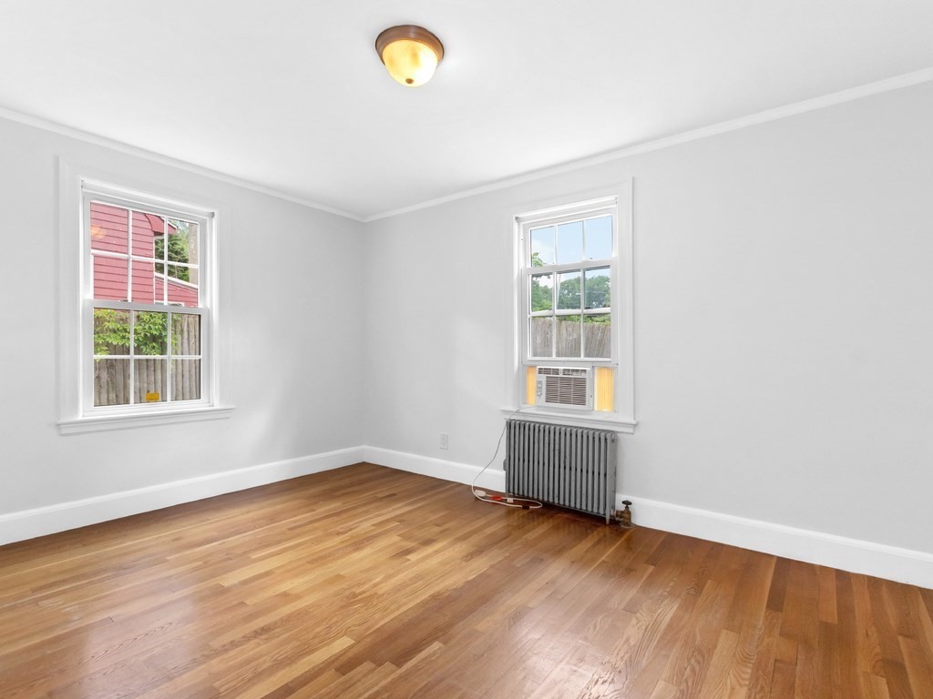 5 Leland Road Chestnut Hill, MA 02467 - Photo 11 of 15 Gallery Image 11
