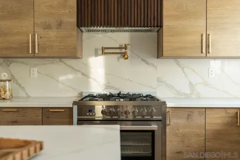 $1,595,000 | 12782 Amaranth Street, San Diego, CA 92129