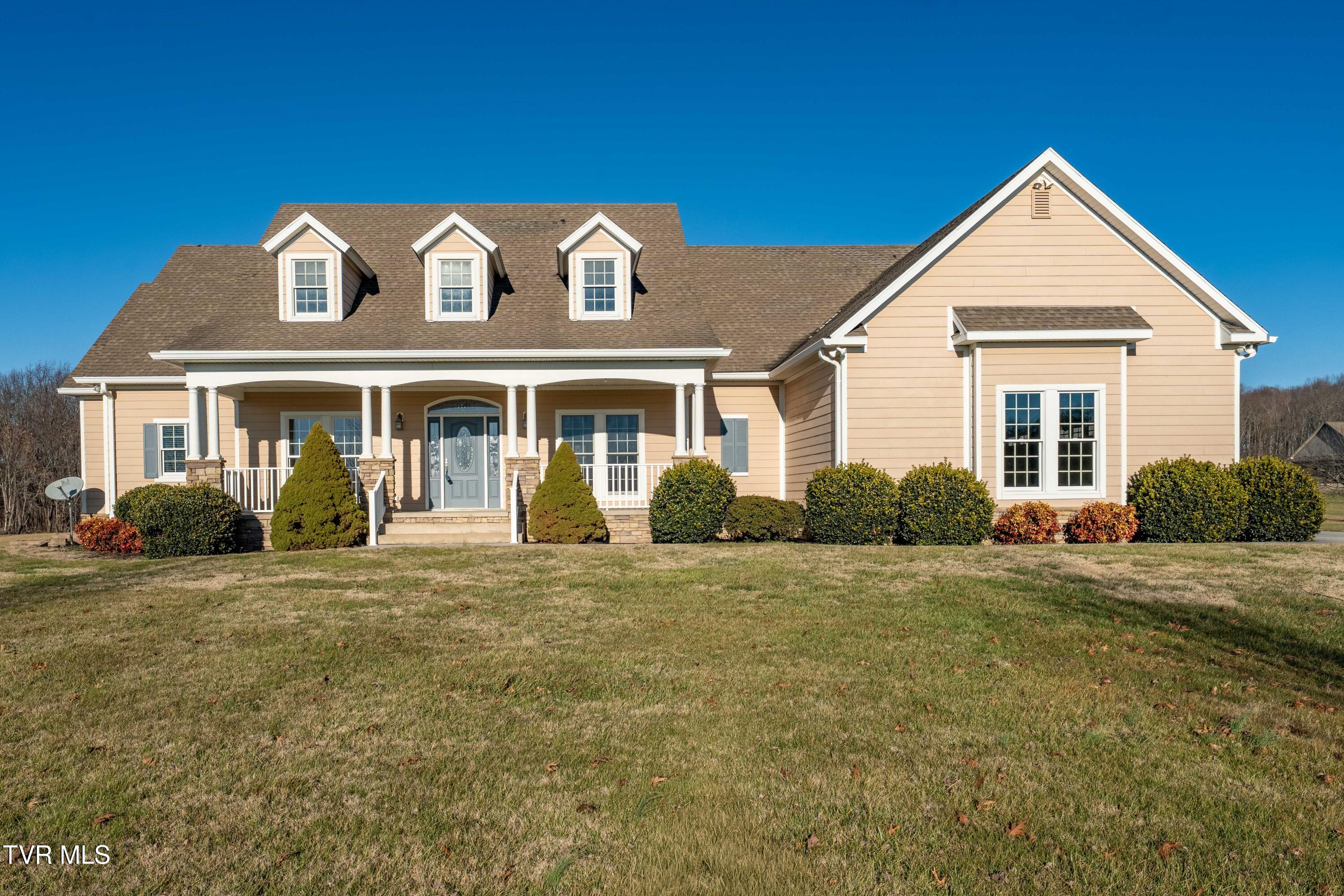 287 Saylor Hill Road Limestone, TN 37681 - Photo 4 of 128 287 Saylor Hill Road (49 of 162)