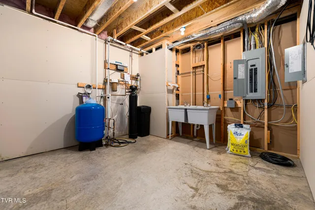 $1,600,000 | 287 Saylor Hill Road, Limestone, TN 37681