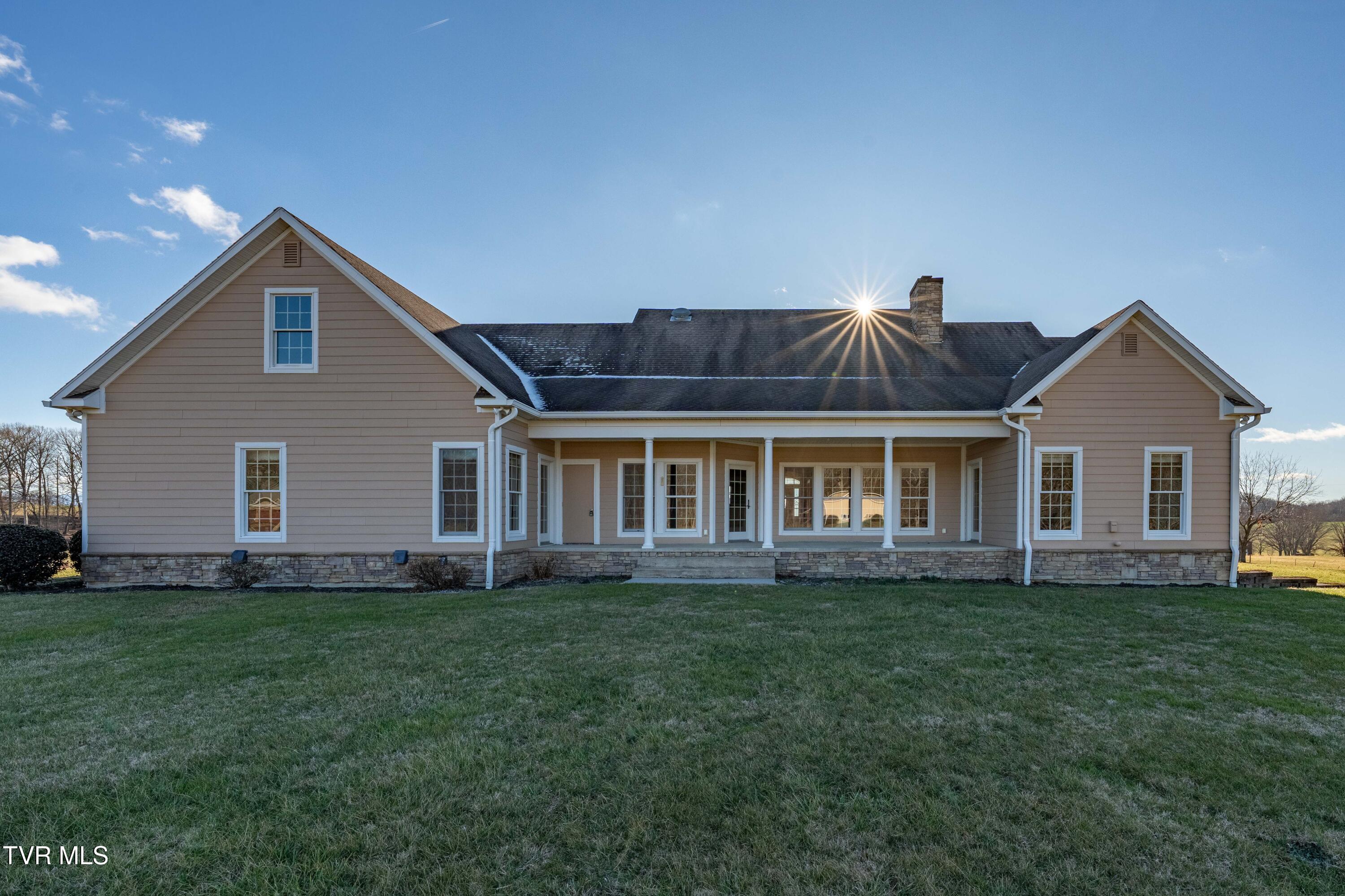 287 Saylor Hill Road Limestone, TN 37681 - Photo 9 of 128 287 Saylor Hill Road (65 of 162)